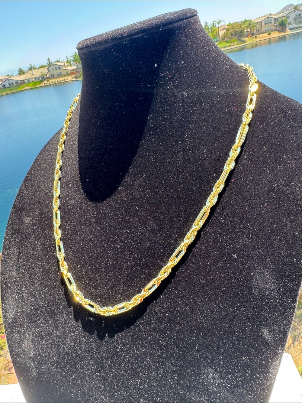 Milano Gold Chain Necklace - Elegant Women's Jewelry
